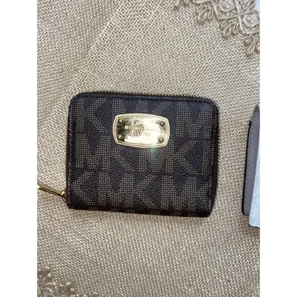 Michael Kors MK Monogram Logo Zipper Snap Fold Wallet Bundle Lot White Brown GUC - Picture 3 of 9